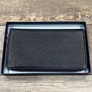 Hackett London Travel Wallet